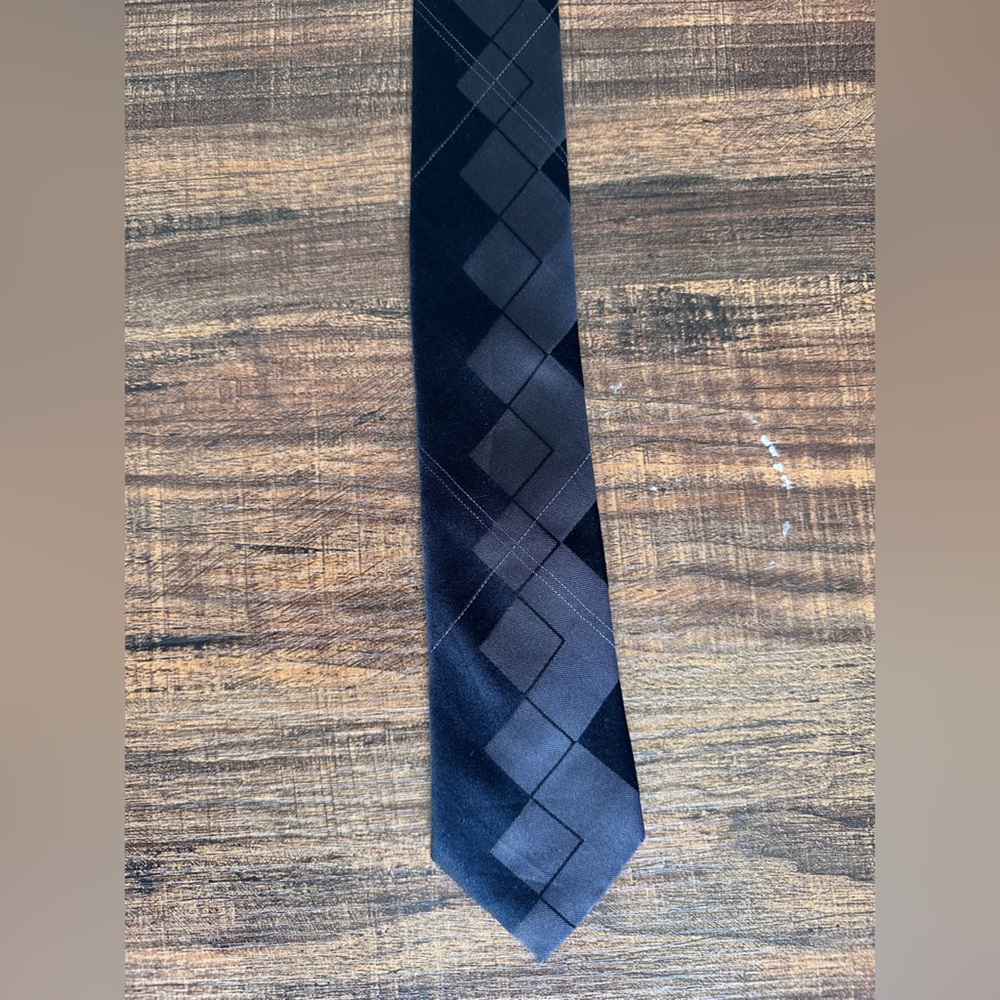 Black Diamond Men’s Neck Tie